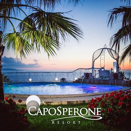 פאלמי Caposperone Resort מראה חיצוני תמונה