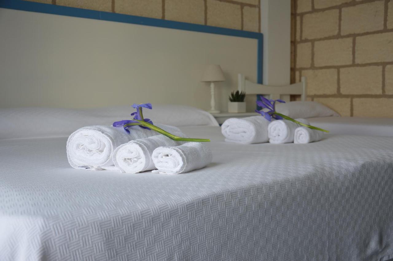 פאלמי Caposperone Resort מראה חיצוני תמונה