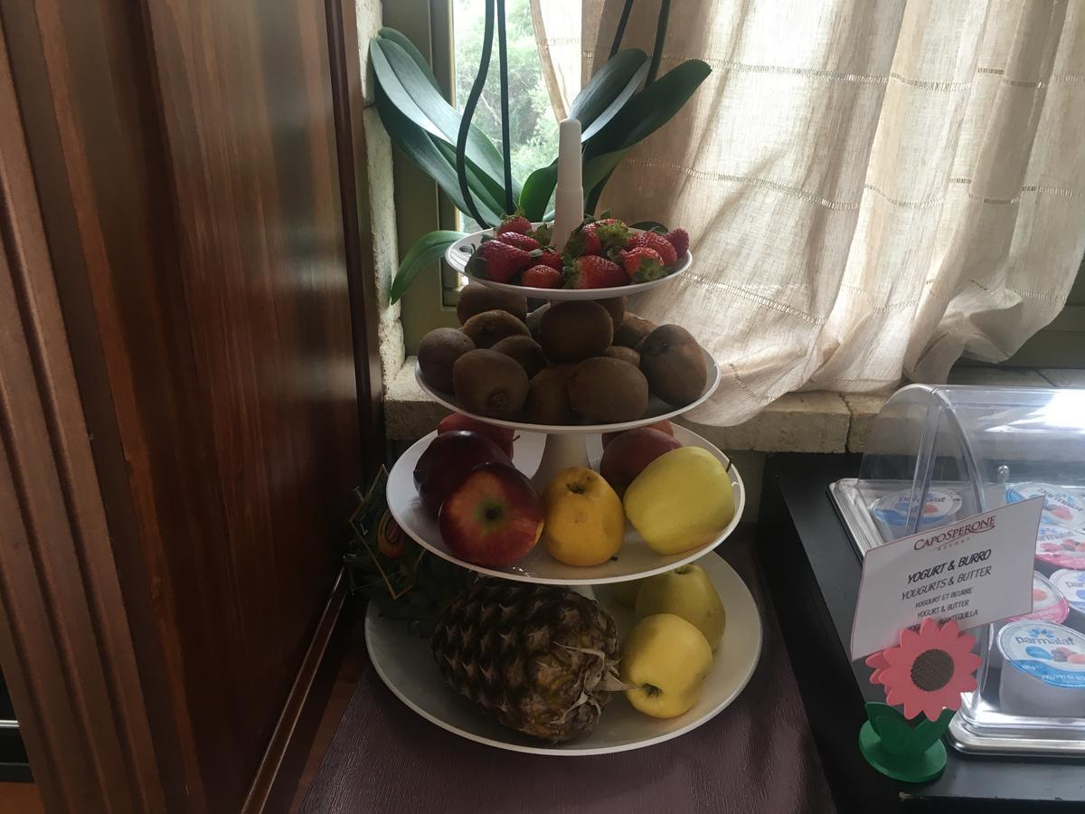 פאלמי Caposperone Resort מראה חיצוני תמונה