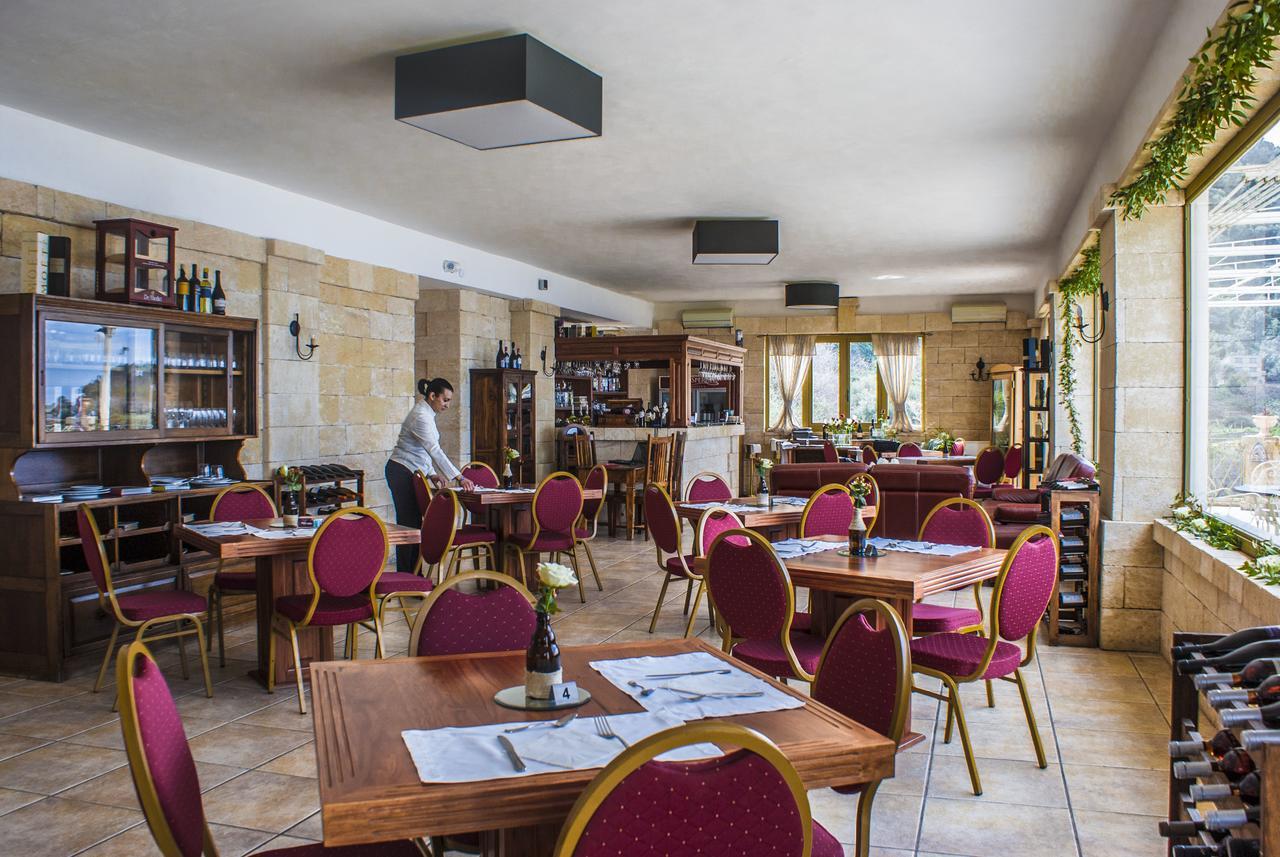 פאלמי Caposperone Resort מראה חיצוני תמונה