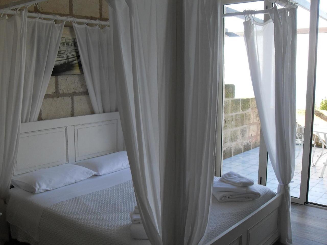 פאלמי Caposperone Resort מראה חיצוני תמונה