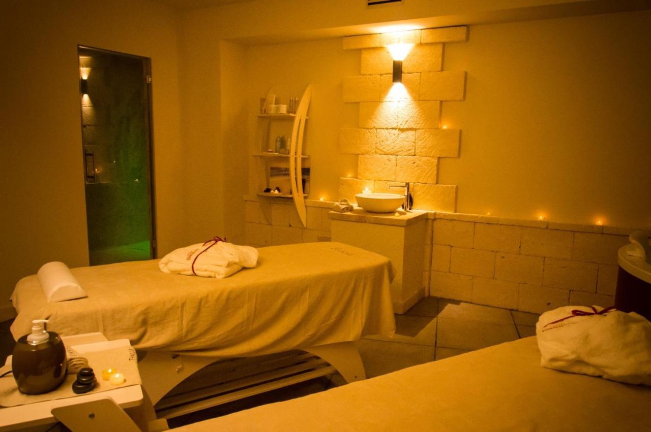 פאלמי Caposperone Resort מראה חיצוני תמונה